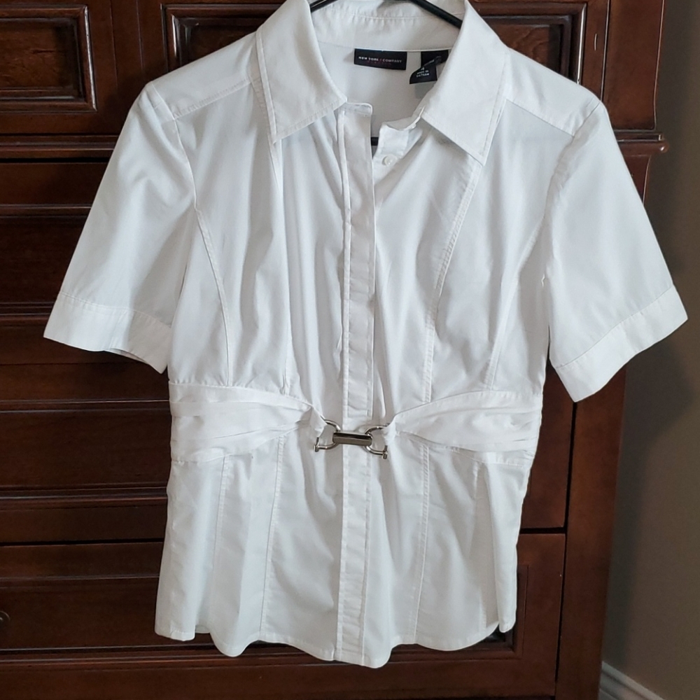 Tailored look shirt